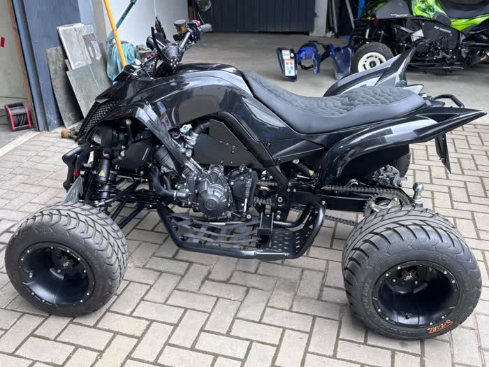 Raptor MT-09
